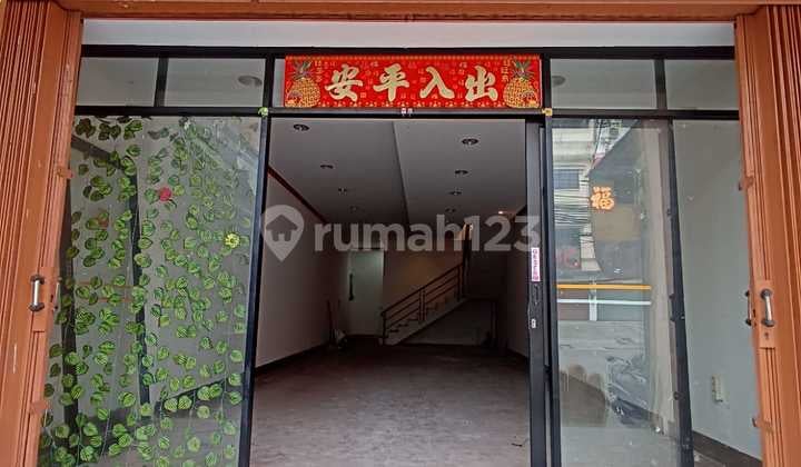 Dijual Ruko Daerah Taman Ratu, Murah Dan.cocok untuk Usaha Kuliner