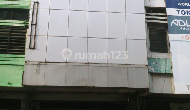 Disewakan Ruko 3 1/2 lantai di Jl pemuda, lampung, murah