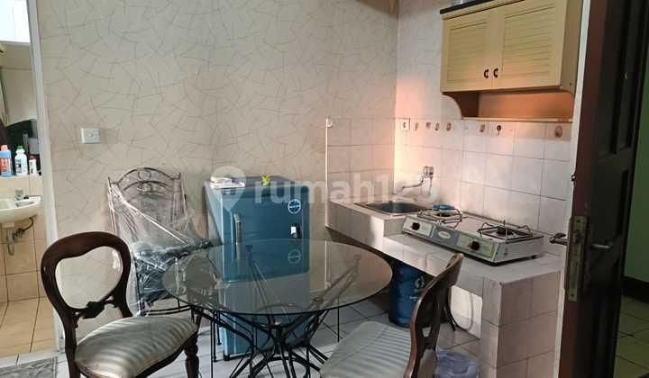 Apartemen Mediterania 1 , 2 Kamar Tidur Furnished Murah Butuh