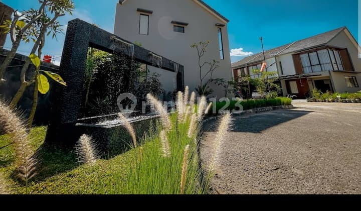 Rumah Baru Dekat Mekar Wangi Cluster Satu Pintu
