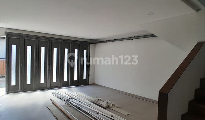 Rumah Baru 3 Lantai Di Setraduta Dago Luxury Siap Huni