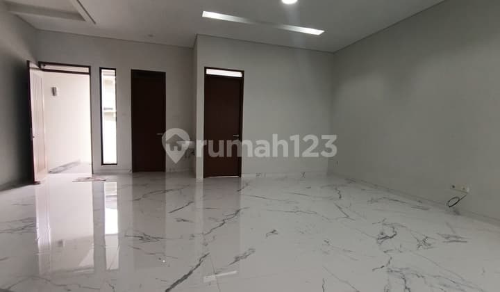 Turun Harga! Rumah Baru Luxury Mekar Wangi Cluster Depan Bonus Kitchen