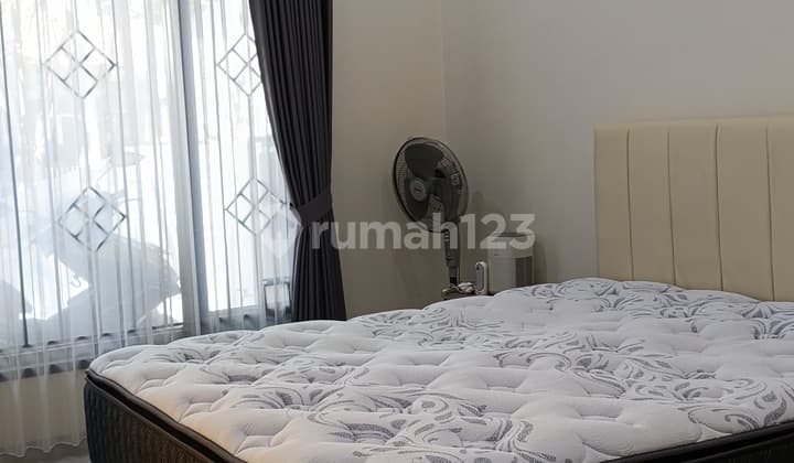 Rumah Baru Renovasi Furnish Di Batununggal Indah Dekat Sekolah