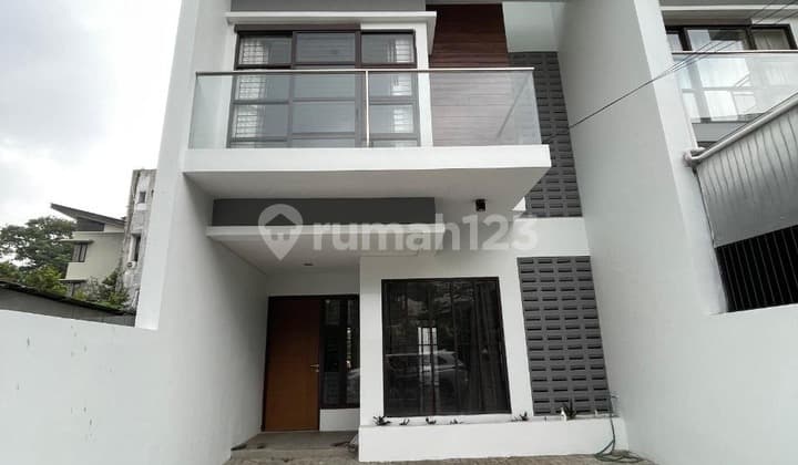 Rumah Bagus Siap Huni di Sutami Lokasi Strategis
