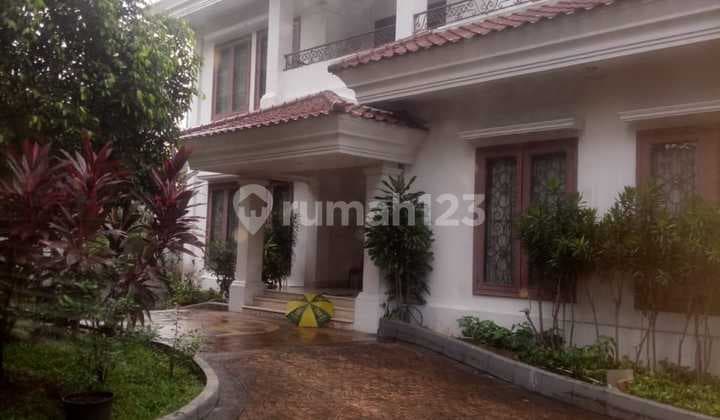 Rumah Strategsi,exclusive, Aman,nyaman, di Mega Kuningan Jaksel Harga Turun Nego