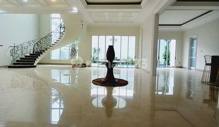 Rumah Exklusive, Stratrgis, Aman, Nyaman di Area Pd.indah Jaksel Harga Nego Ab