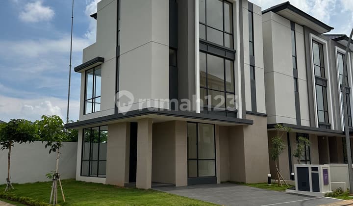 3-Storey House Area 12X14 Type 4 Bedrooms Cluster Sentarum Jgc Jakarta Garden City