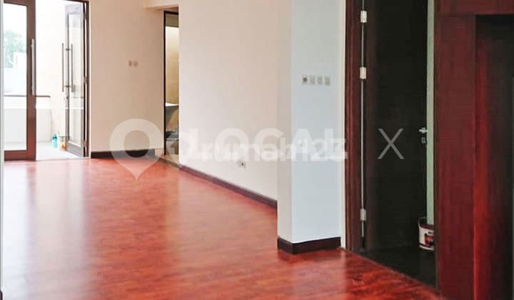 Rumah Royalton Residence Kemayoran, Jakarta Pusat