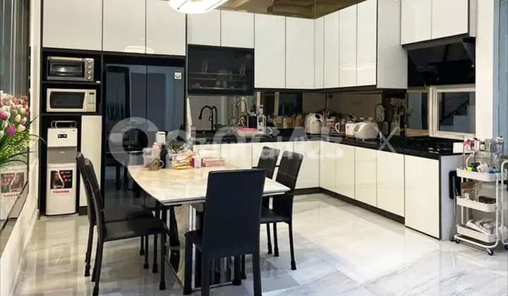 Rumah Artha Gading Villa, Kelapa Gading, Jakarta Utara