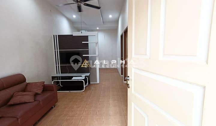 Dijual Cepat Rumah Semi Furnished 1,5 Lantai di Bonavista Batam Center