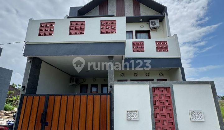 Minimalist House Sidakarya Area South Denpasar