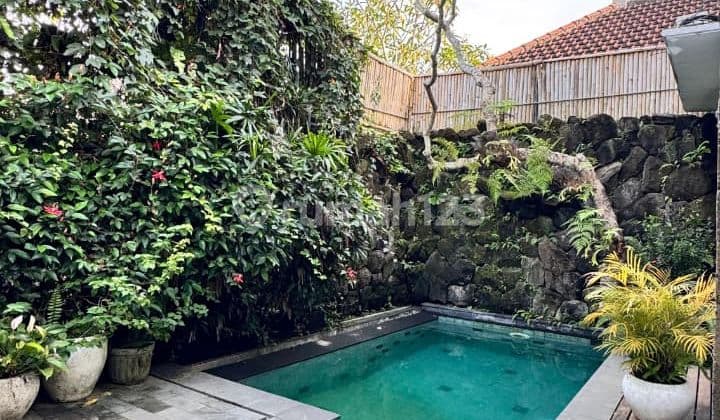 Villa With Balinese Style In Nyuh Kuning Ubud