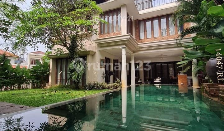 LUXURY HOUSE DALAM CLUSTER EKSKLUSIF DI BINTARO JAYA SEKTOR 9
