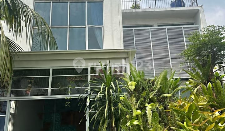 Rumah Mewah Siap Huni Lokasi Pulo Asem Rawamangun Jakarta Timur