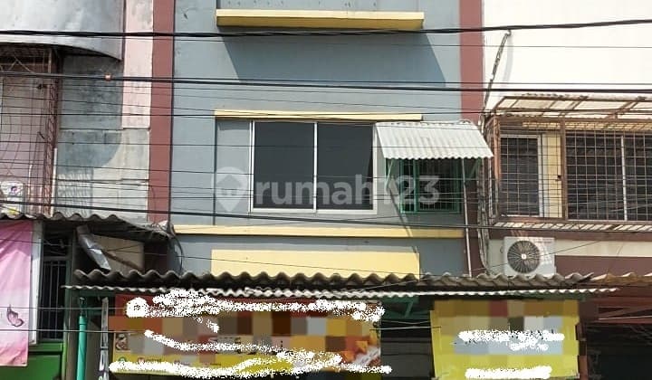 Investasi Cuan Bangunan Komersil Ruko 3 Lantai di Villa Taman Bandara Dadap Kosambi