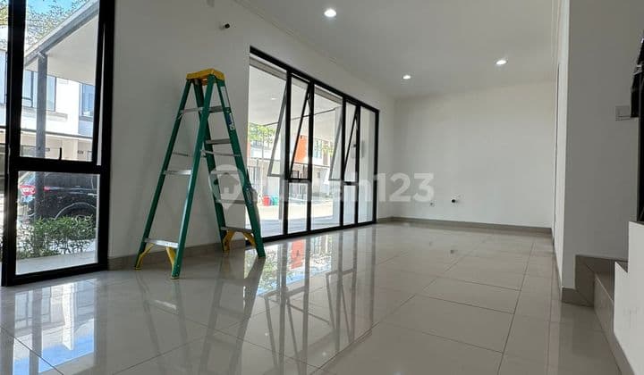 Quick Sale: Millennial House in PIK 2, Brand New, 8x10 Size, Ready to Occupy
