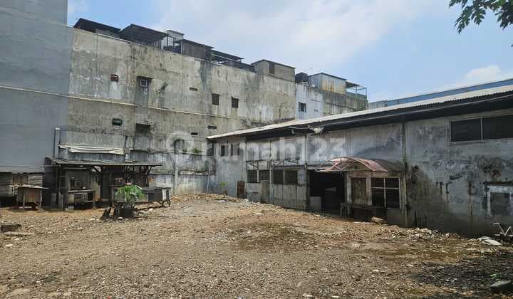 Bangunan Hitung Tanah Bonus Gudang Plus Ruko Area Kapuk Raya Jakarta Utara
