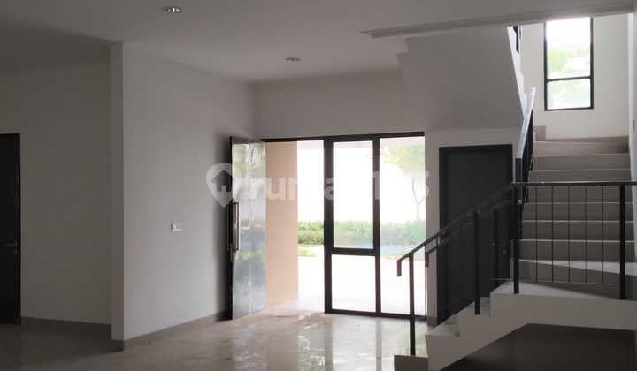 Disewakan rumah pik2 milenial , cluster favorit uk:8x15m2 3kt