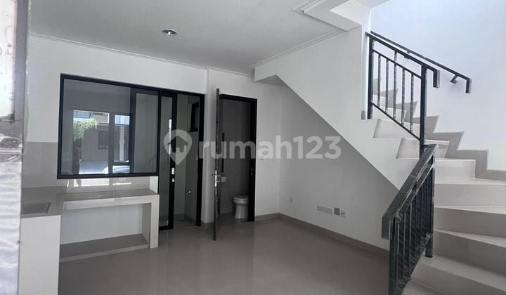 Dijual Rugi Rumah Pik2 Milenial ,Bisa KPR ,Siap Huni , Under 1M