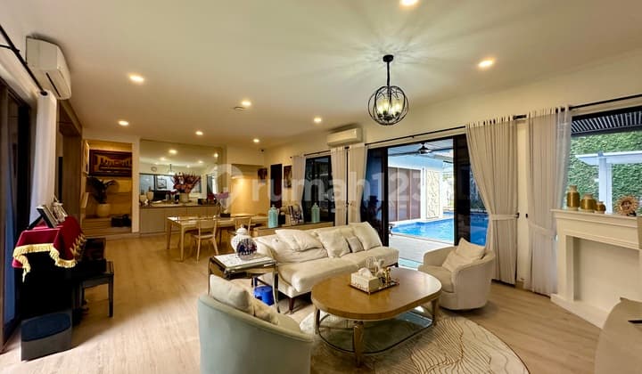 Luxury Furnished House De Park Cluster Heliconia BSD