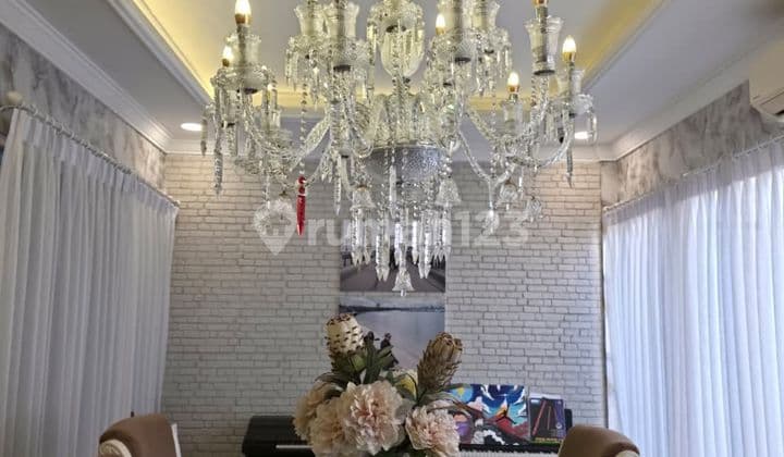 Rumah Olivia Alam Sutera Full Furnished Exc Sofa & Elektronik