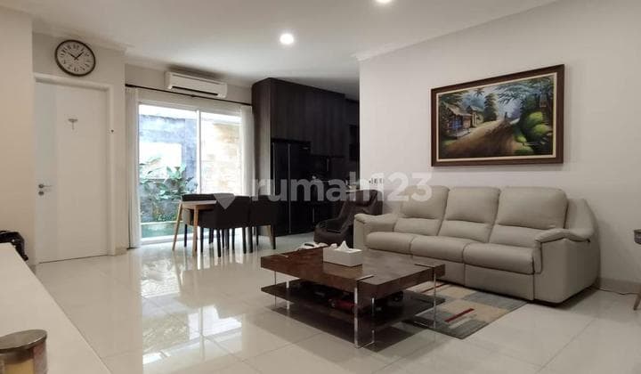 Rumah Furnished Ada Pool, New Vivacia The Eminent, Bsd City