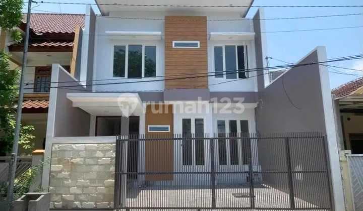 Jual Rumah Mewah Modern 2 Lantai di Panjang Jiwo