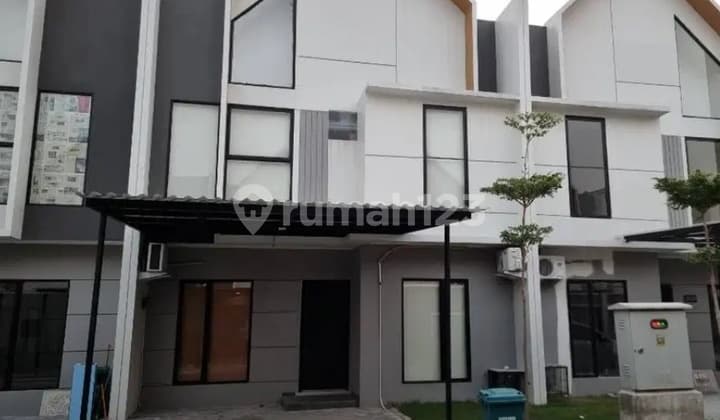 Rumah di Eastern Park Regency - Sukolilo SHM