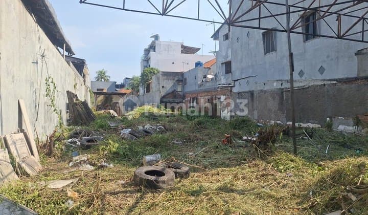 For Sale: Land on Bandengan Selatan Raya