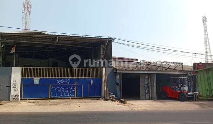 Dijual Gudang Strategis di Jalan Raya Narogong – Bekasi | Luas Tanah 1.076 m²