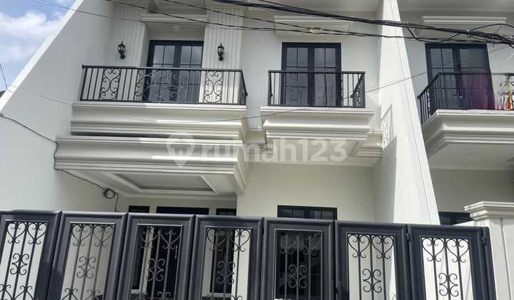 Dijual Rumah Baru Mewah Di Pondok Bambu Duren Sawit Desain Modern Dan Siap Huni Langsung