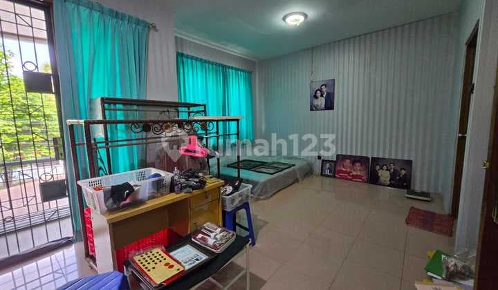 Dijual Rumah 2 Lantai Luas Tanah 6 X 17 di Janur Elok Kelapa Gading