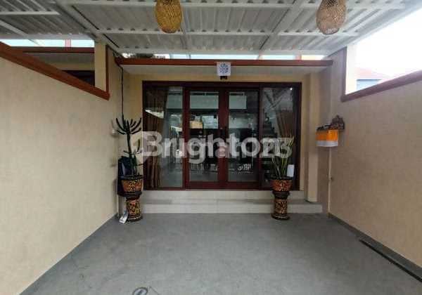Rumah Mezanine Minimalis Full Furnish di Kerobokan, Bali