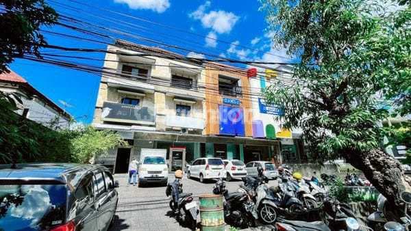 Tree House 3 Floors Premium Location in Renon Denpasar
