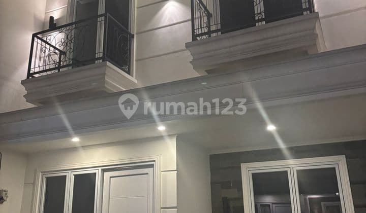 Over Cilodong House Without Down Payment.Only ID Card and Family Card.