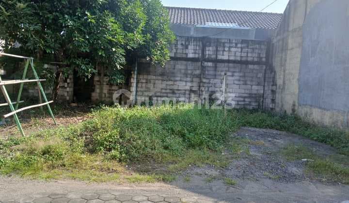 Land for Sale in Sidoarum Godean Near Pasar Polsek Ringroad Godean Schools Quiet and Comfortable