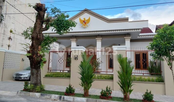 Rumah Mewah Dalam Kota Exclusive Nyaman