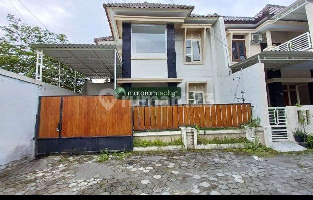 Rumah Disewakan Caturtunggal Depok Dalam Perum Dekat Kampus Ugm Rumah Sakit Strategis Aman