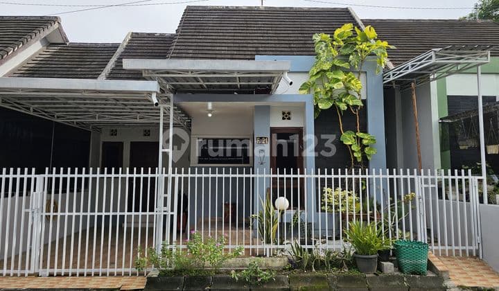 Rumah Dijual Maguwoharjo Depok Dalam Perum Nyaman Nyaman