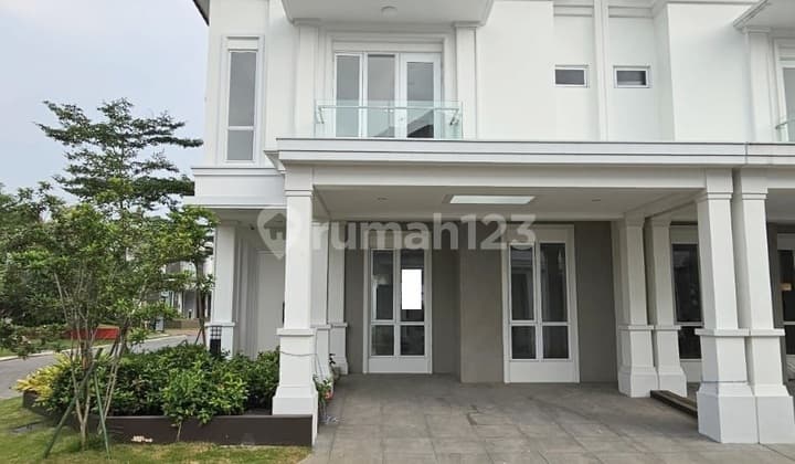 Rumah 2 LT Hook Blm Pernah Dihuni di Pasadena Gs