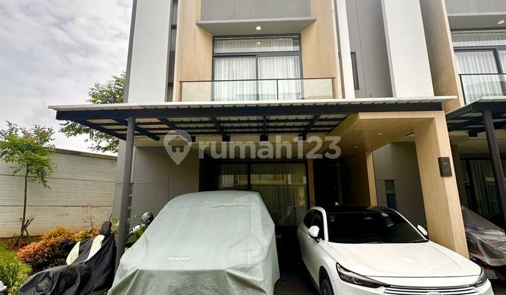 3-story Fully Furnished Ready-to-Live House in Tanakayu BSD