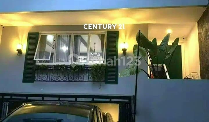 Rumah American Classic di Jaksel Area Elite Cilandak 7831