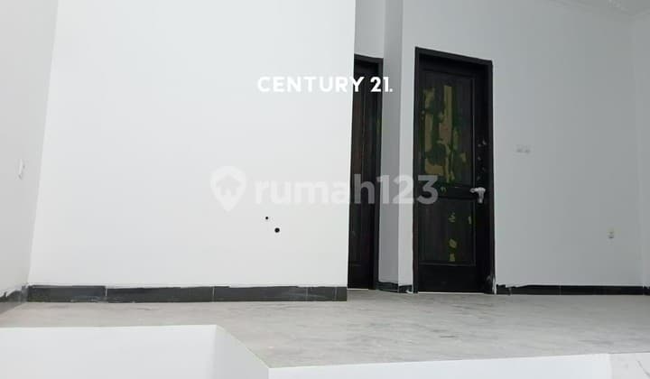 Dijual Rumah Cluster Baru Bangunan Klasik Dekat Puri Beta 4163