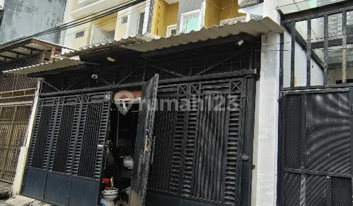 Ruko Siap Huni 3 ½ Lantai Batu Ceper Jakarta Pusat HGB Lebar 6 Lt88 Lb203