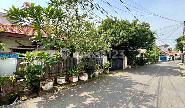 FOR SALE! TEBET