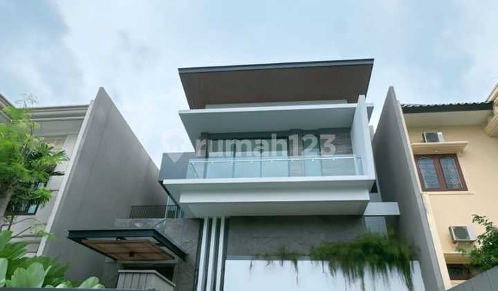 Jual Luxury House Best Location - Citraland Surabaya Jual Luxury House Best Location - Citraland Surabaya