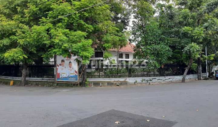 For Sale House in Central Surabaya