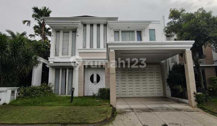 Dijual Rumah Surabaya Timur di Pakuwon City Malibu Beach