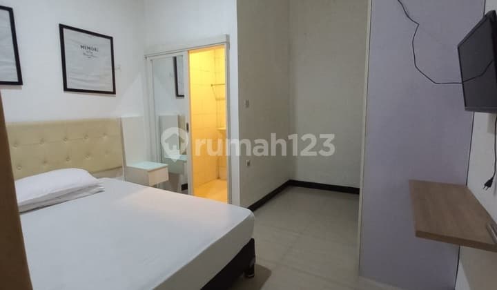 Dijual Cepat Rumah Kost Aktif 3 Lantai di Gubeng Kertajaya