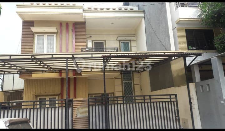 For sale, nice spacious house in Citra 2 Ext
